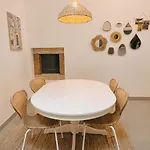 Apartman My Fair - Unique Rustic Near Principe Real *