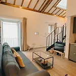My Fair - Unique Rustic Near Principe Real Apartman *