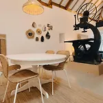 Appartement My Fair - Unique Rustic Near Principe Real *